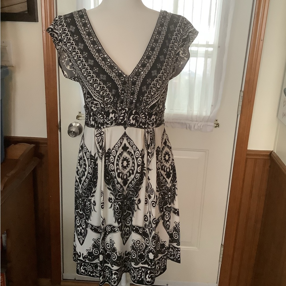 ECI New York Sleeveless Dress with Black & White Embellishments